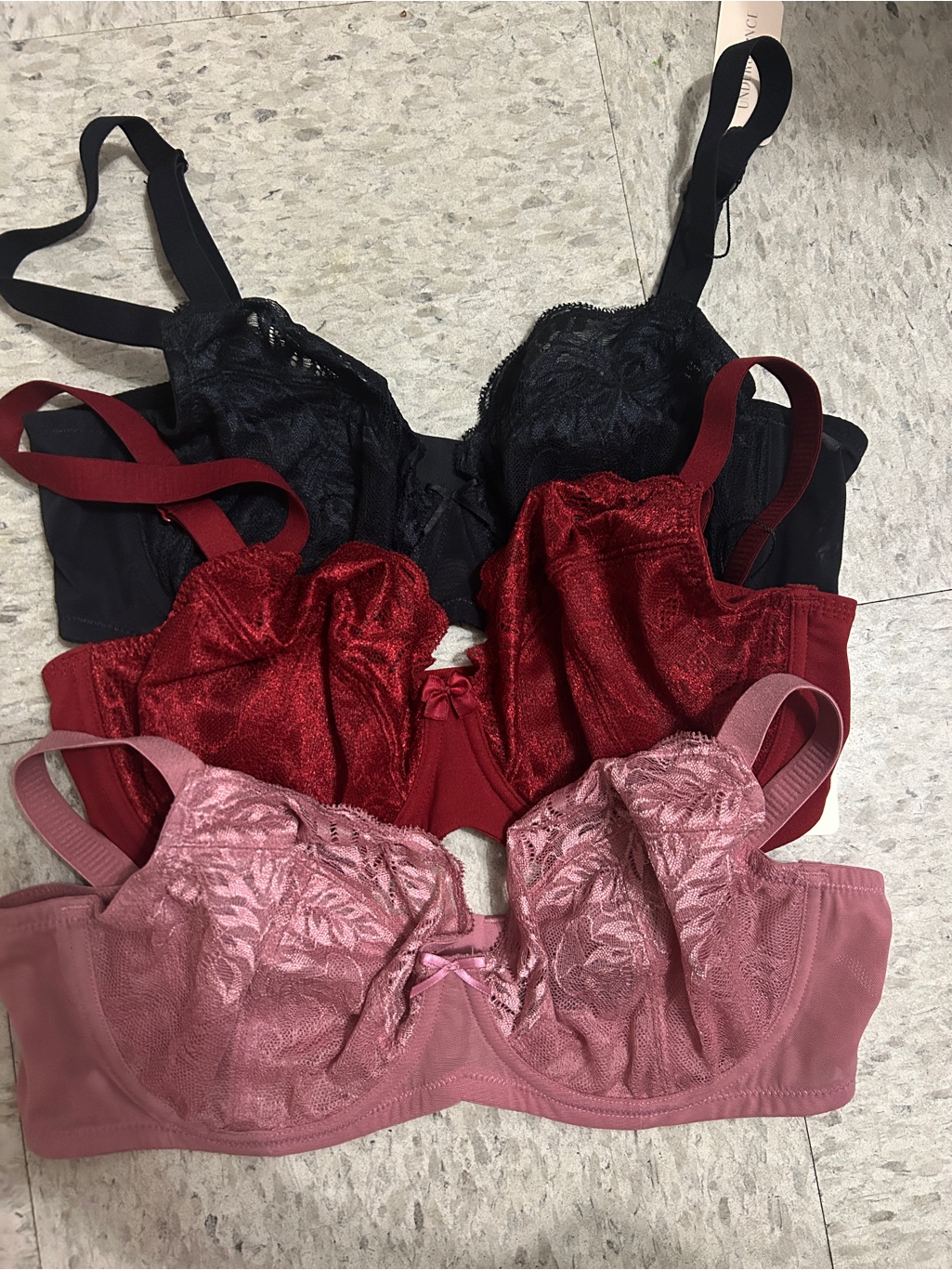 Three-Pack Yara Flexwire Lace Unlined Demi Fit